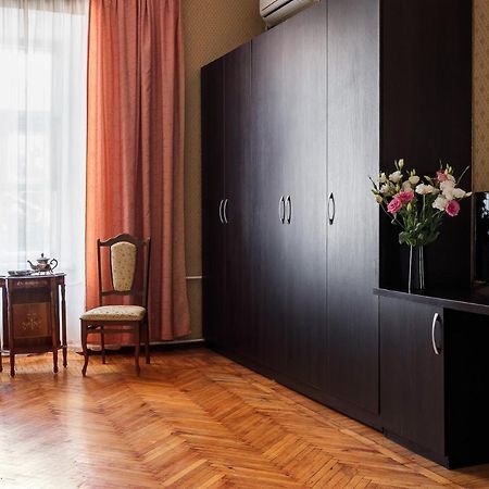 Tsentralnaya Hotel Odessza Kültér fotó