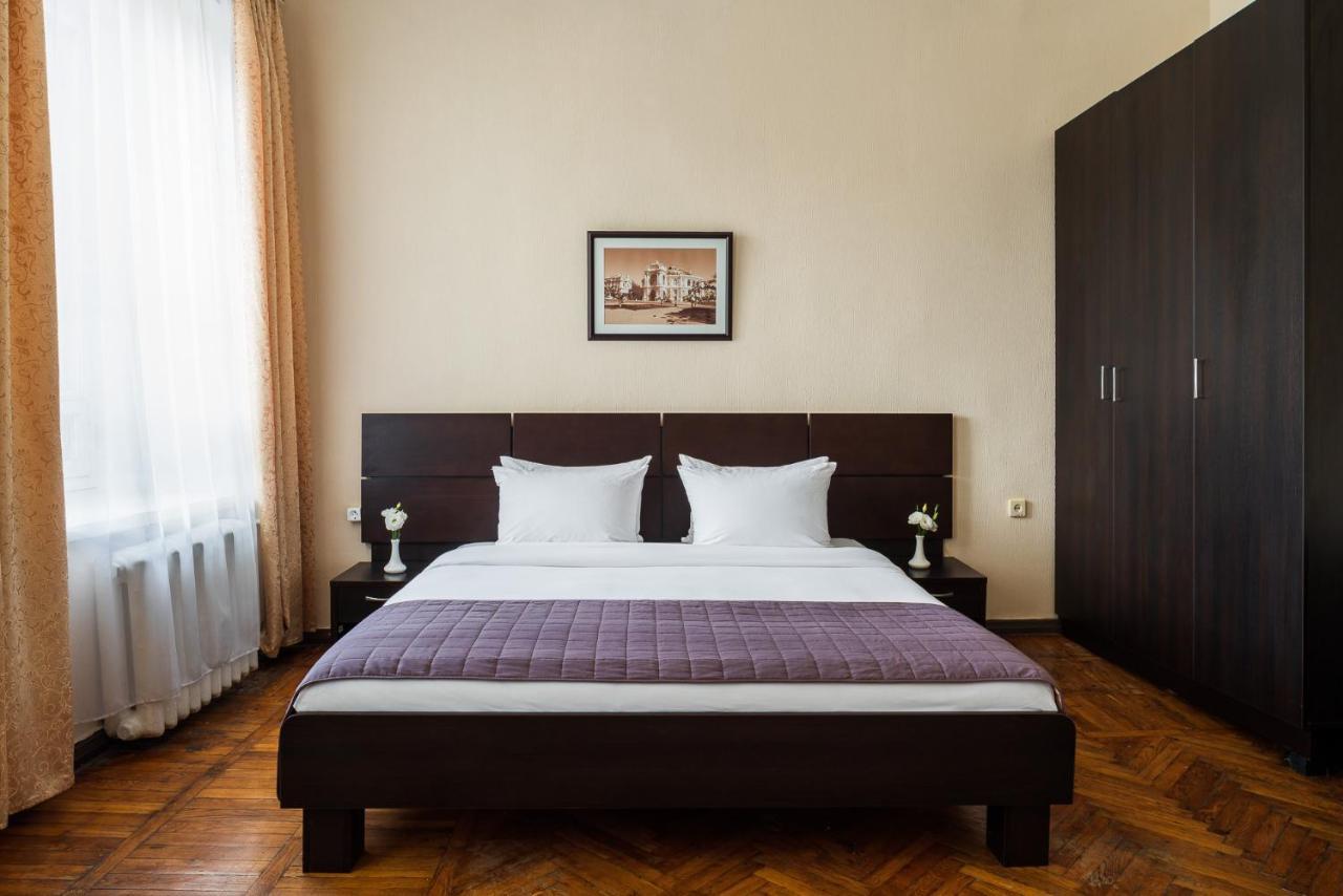 Tsentralnaya Hotel Odessza Kültér fotó