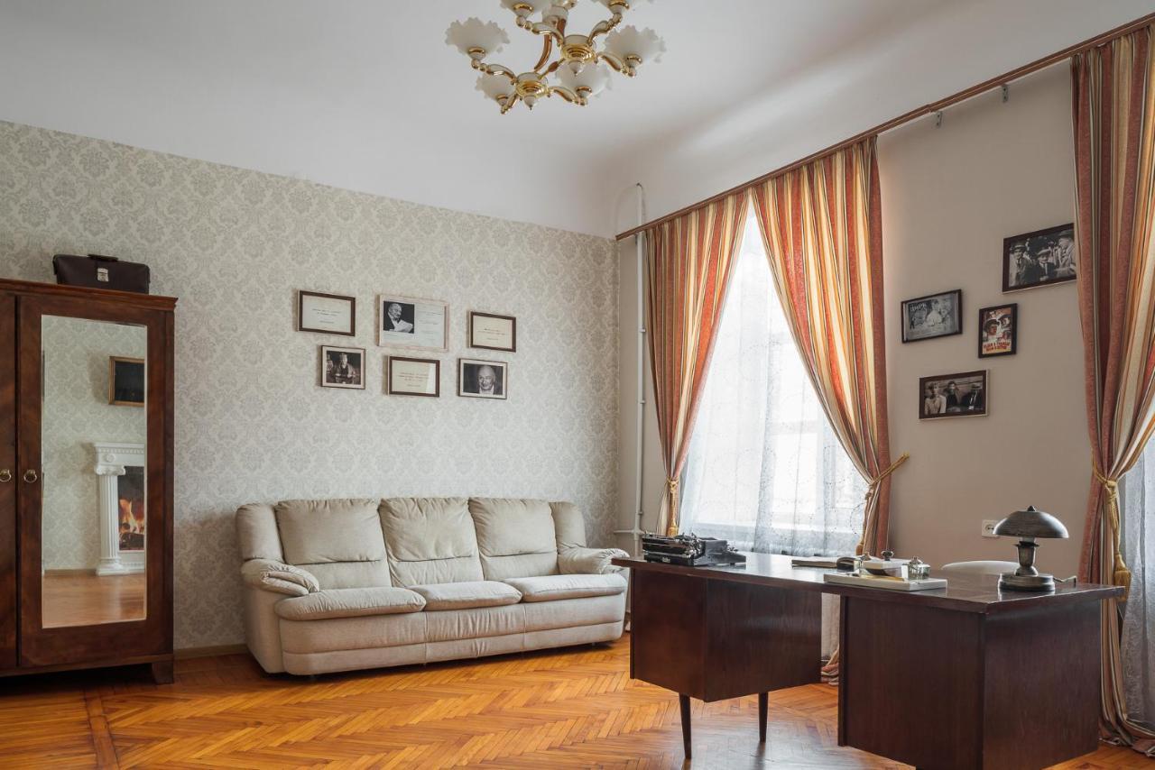 Tsentralnaya Hotel Odessza Kültér fotó